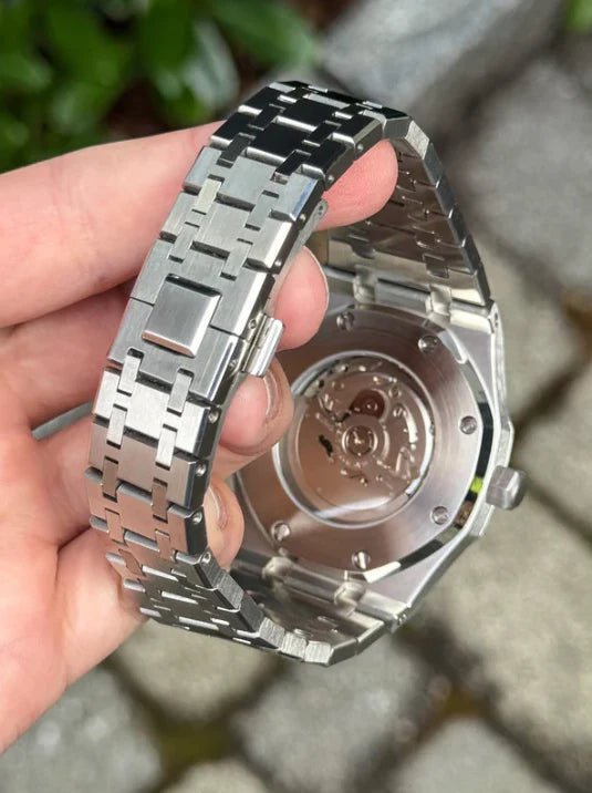 Royal Seikoak | White